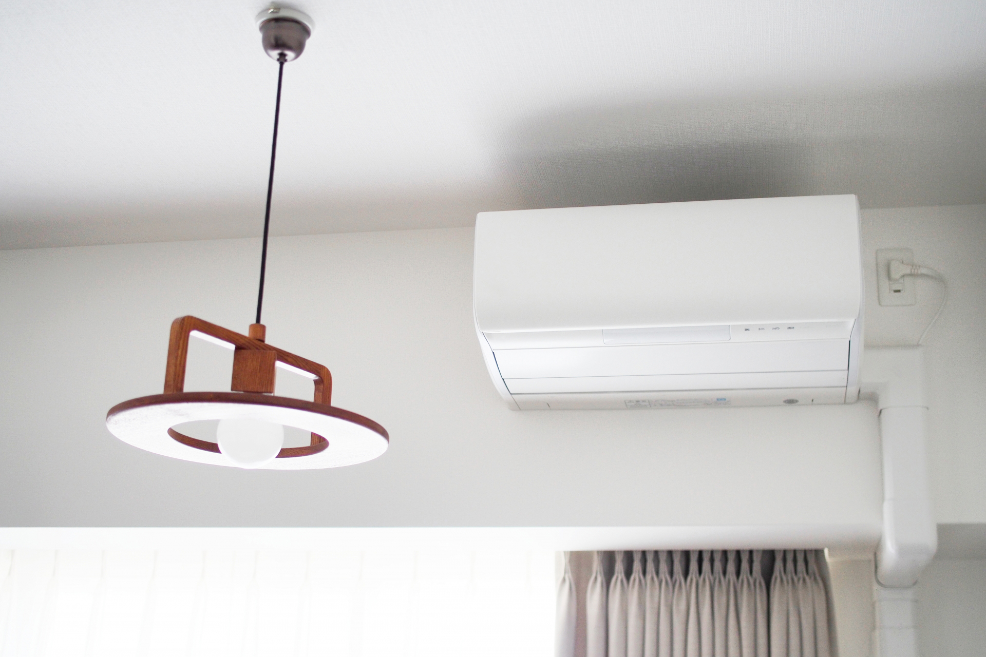 エアコン設置 イメージ